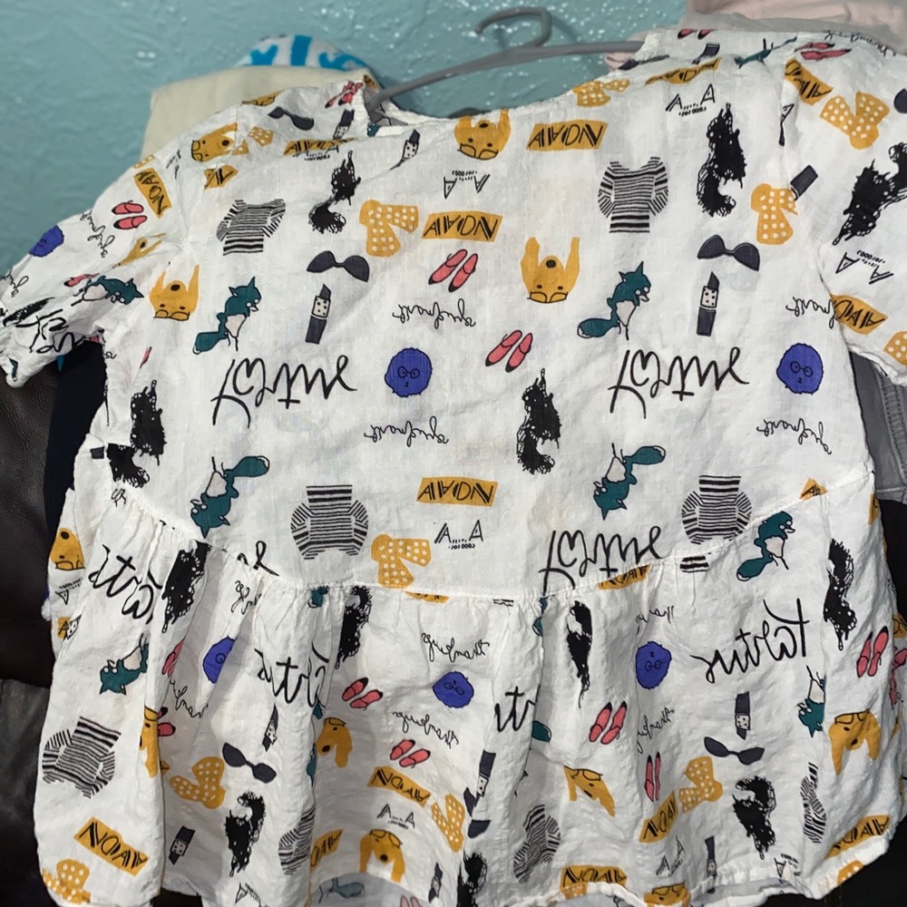 Cute blouse